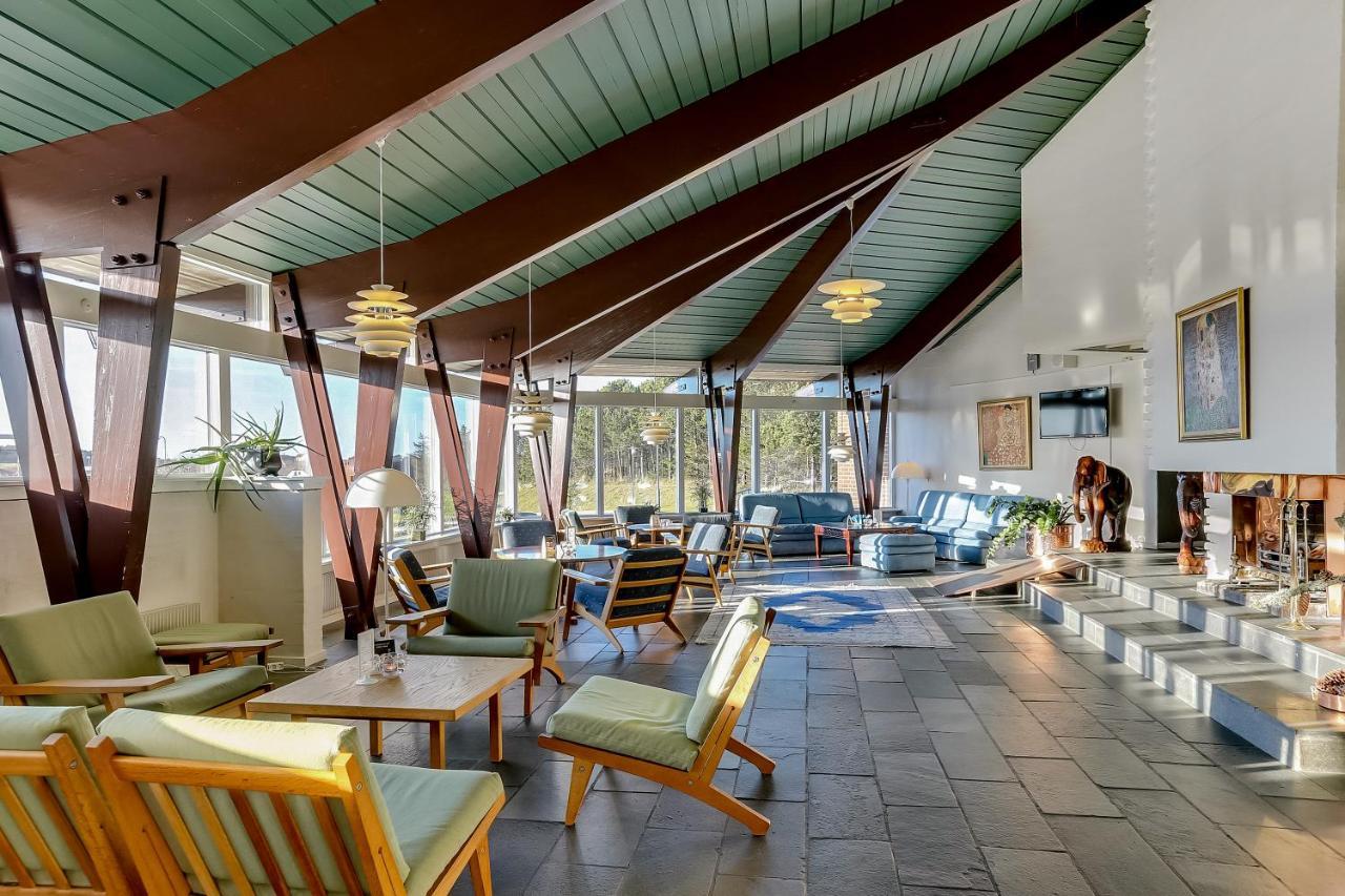 Montra Hotel Хенстхолм Екстериор снимка