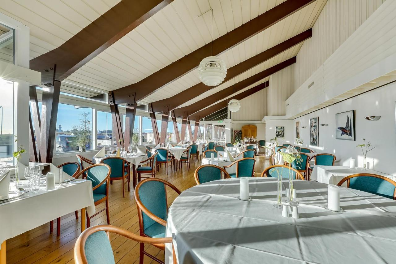 Montra Hotel Хенстхолм Екстериор снимка